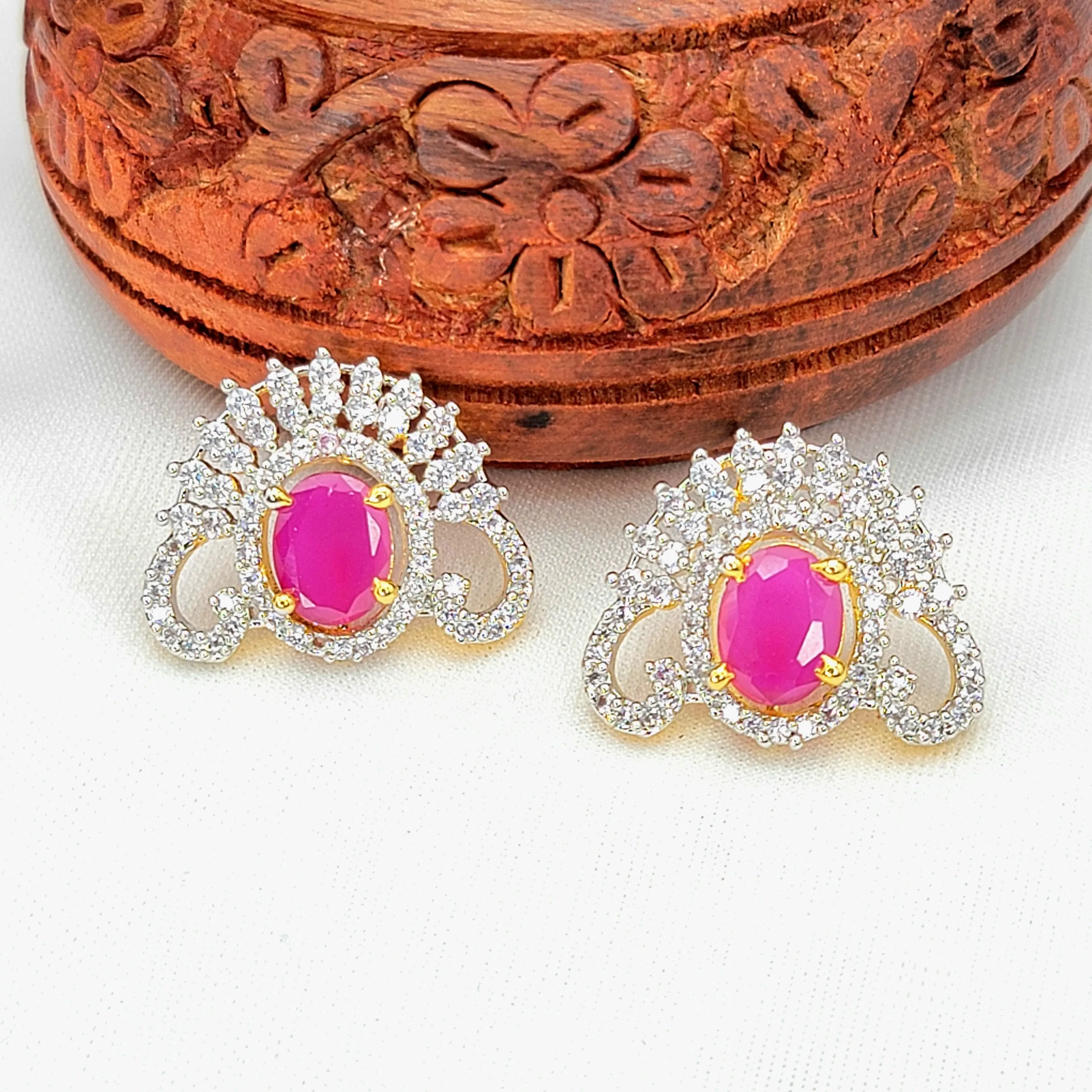 4-in-one Changeable Ruby & White AD Zircon Jhumka Earring