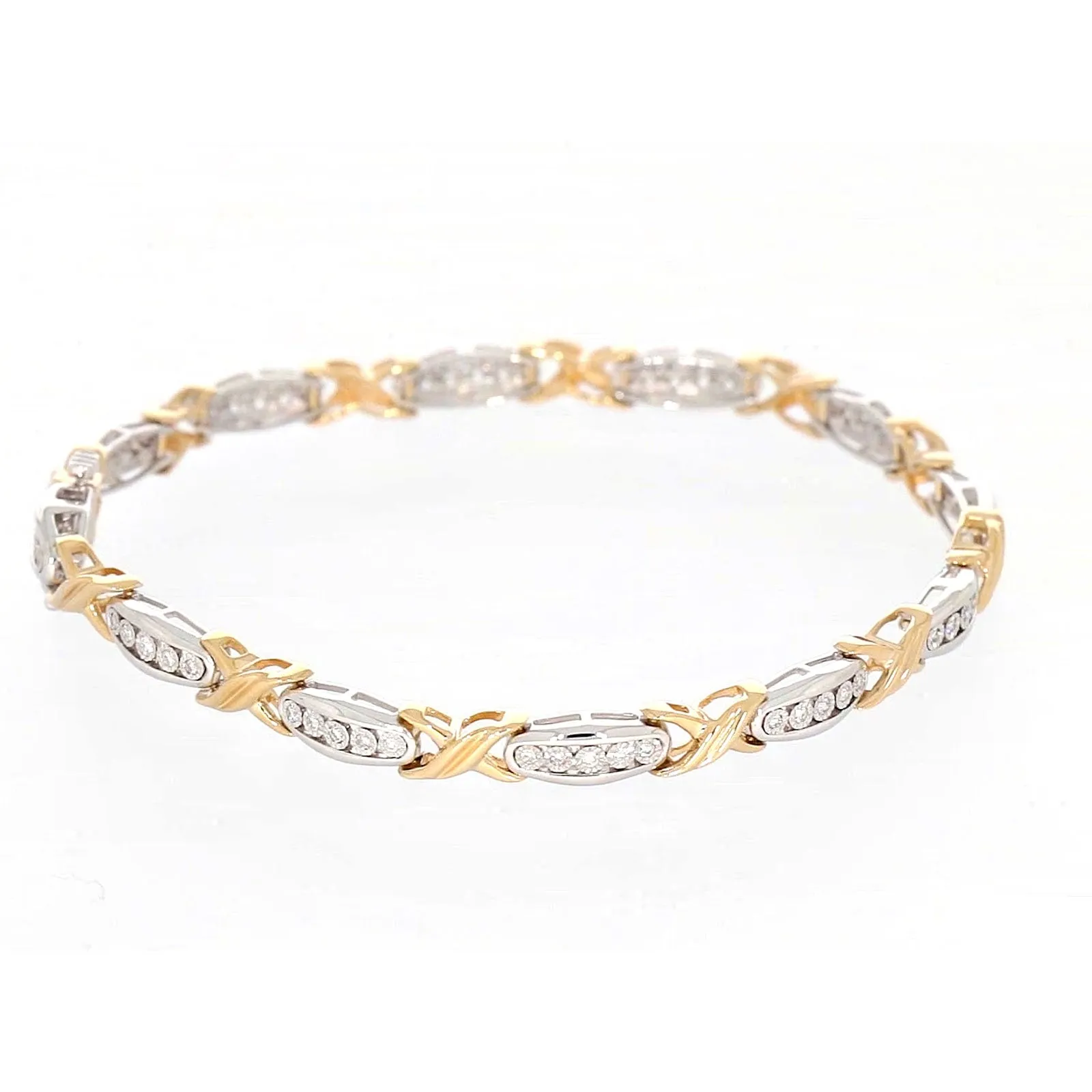 9ct Two Tone Gold Round Brilliant Cut with 0.30 Carat tw of Diamonds Bracelet