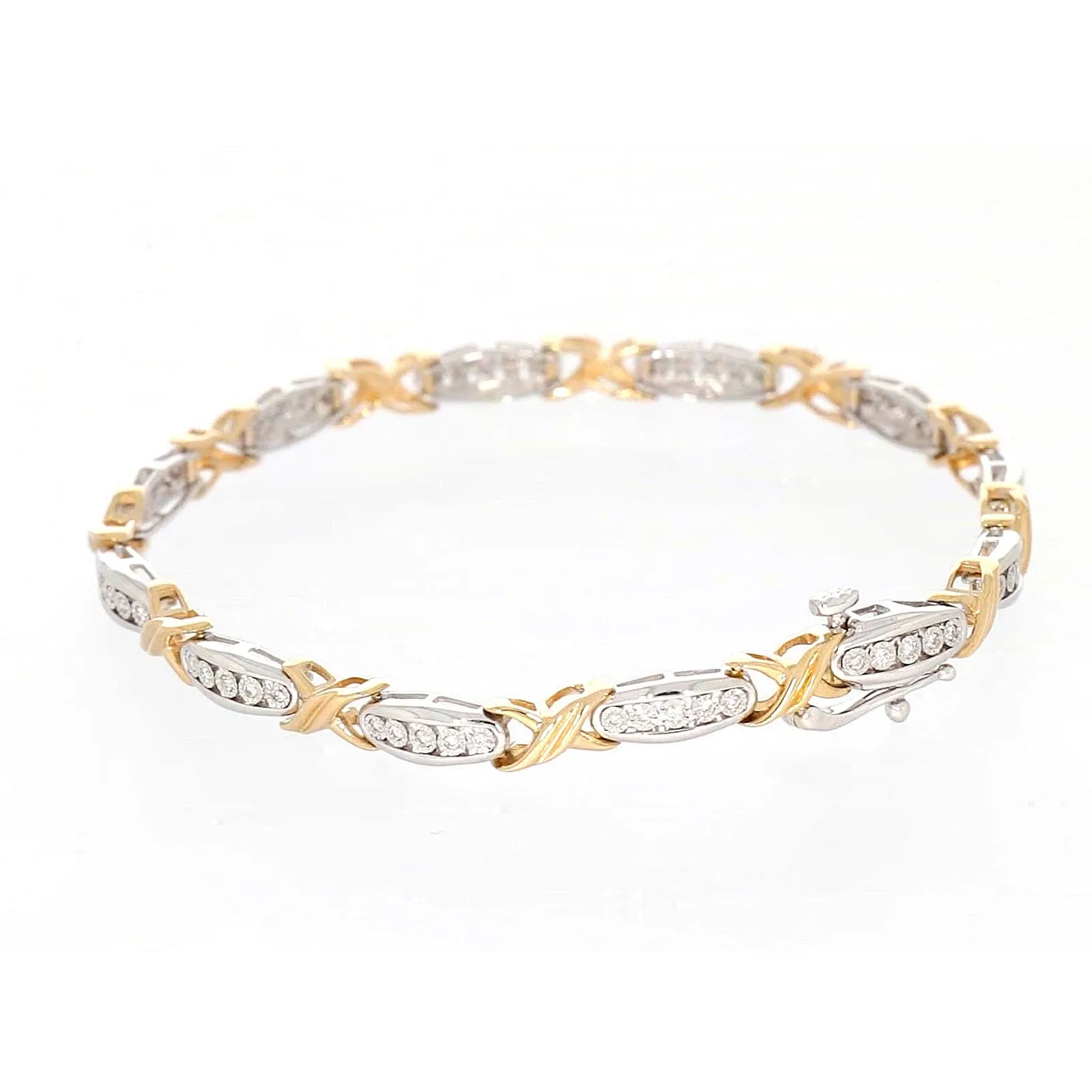 9ct Two Tone Gold Round Brilliant Cut with 0.30 Carat tw of Diamonds Bracelet