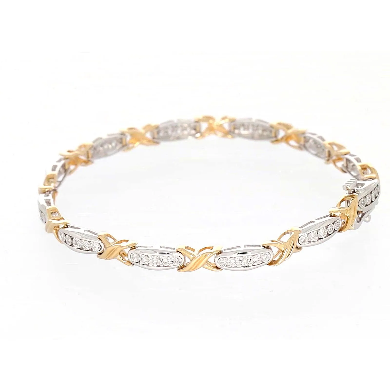 9ct Two Tone Gold Round Brilliant Cut with 0.30 Carat tw of Diamonds Bracelet