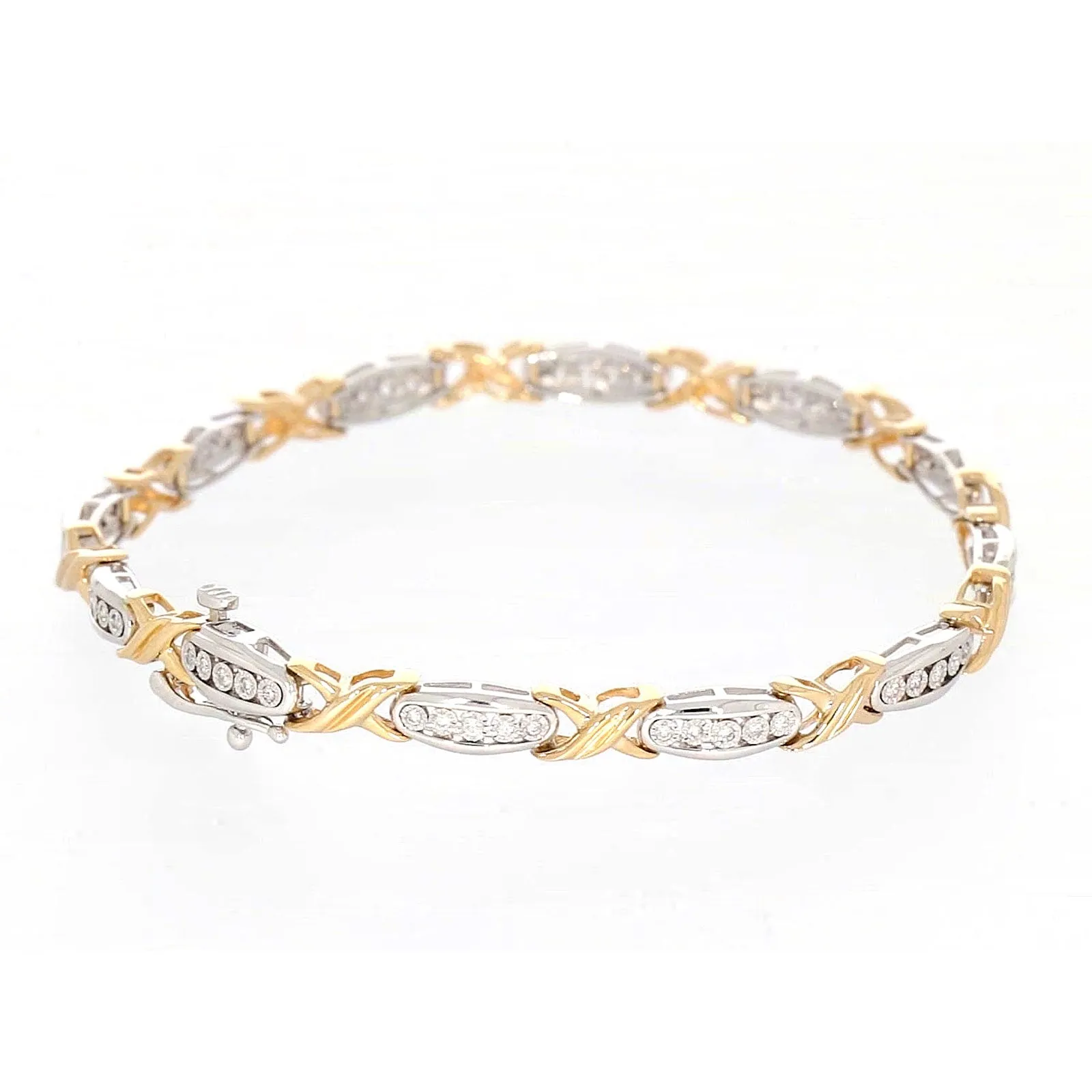 9ct Two Tone Gold Round Brilliant Cut with 0.30 Carat tw of Diamonds Bracelet