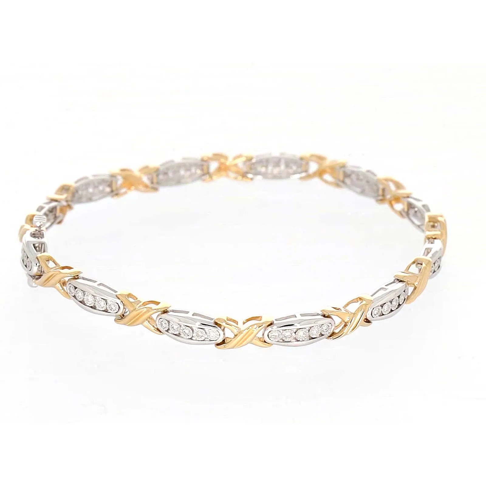 9ct Two Tone Gold Round Brilliant Cut with 0.30 Carat tw of Diamonds Bracelet