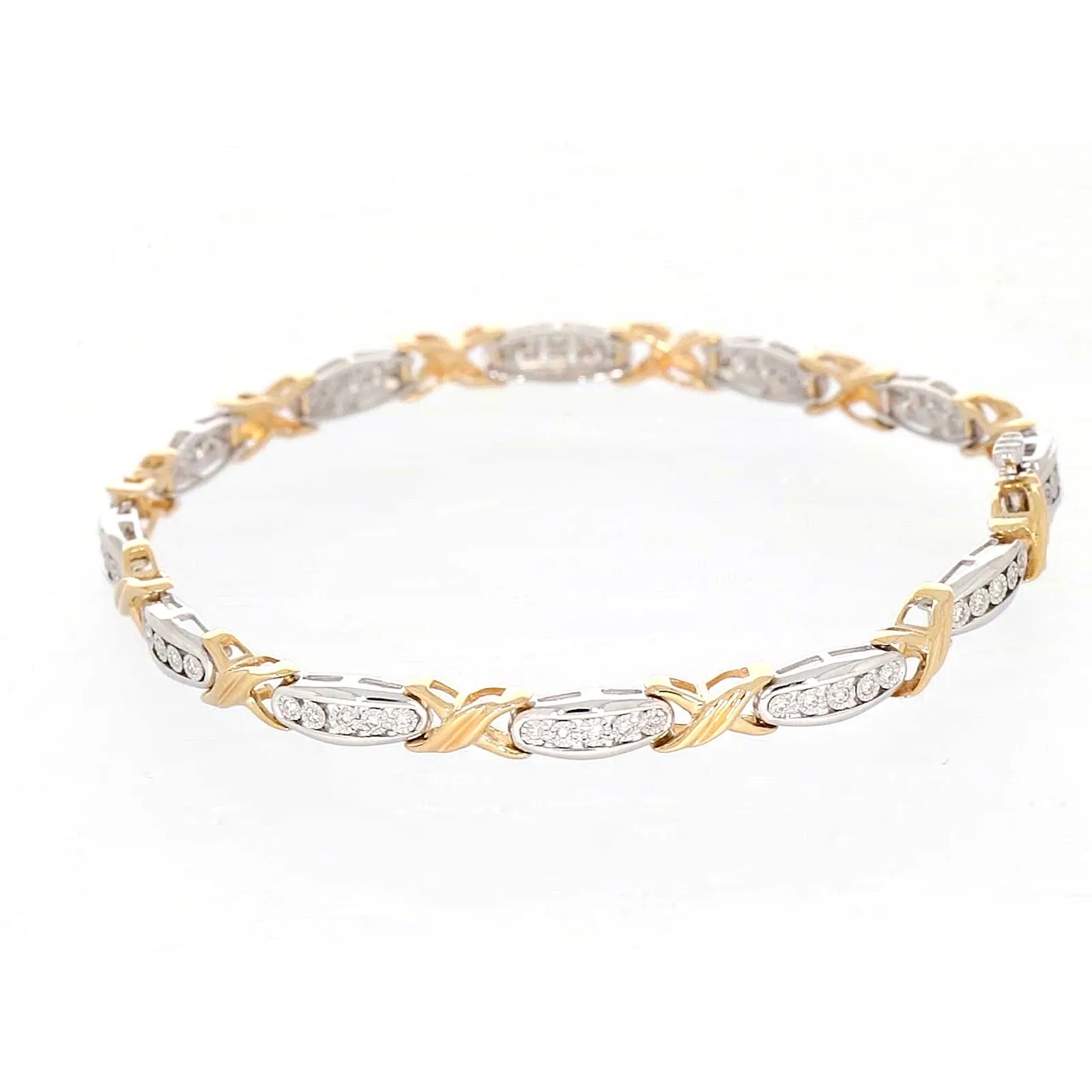 9ct Two Tone Gold Round Brilliant Cut with 0.30 Carat tw of Diamonds Bracelet