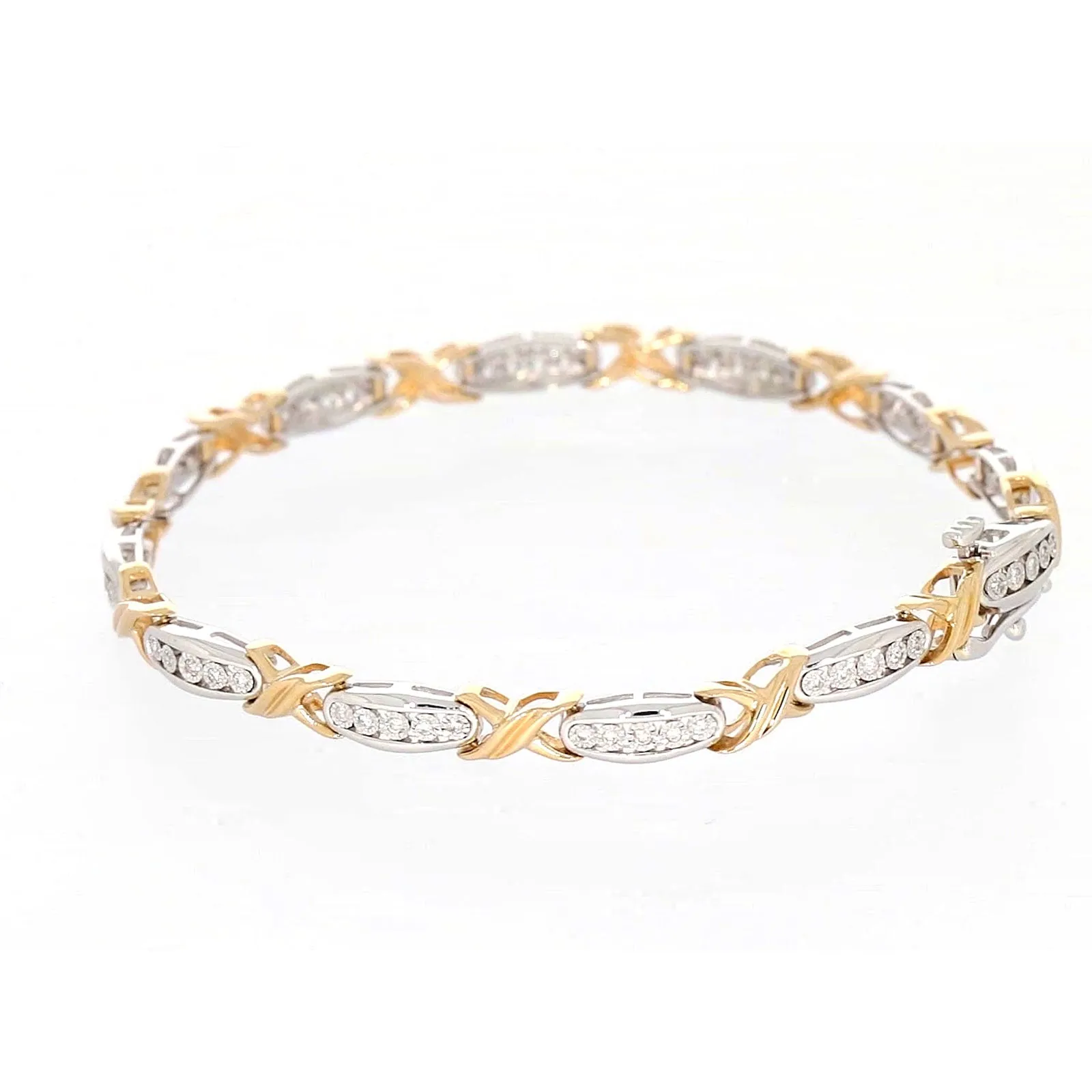 9ct Two Tone Gold Round Brilliant Cut with 0.30 Carat tw of Diamonds Bracelet