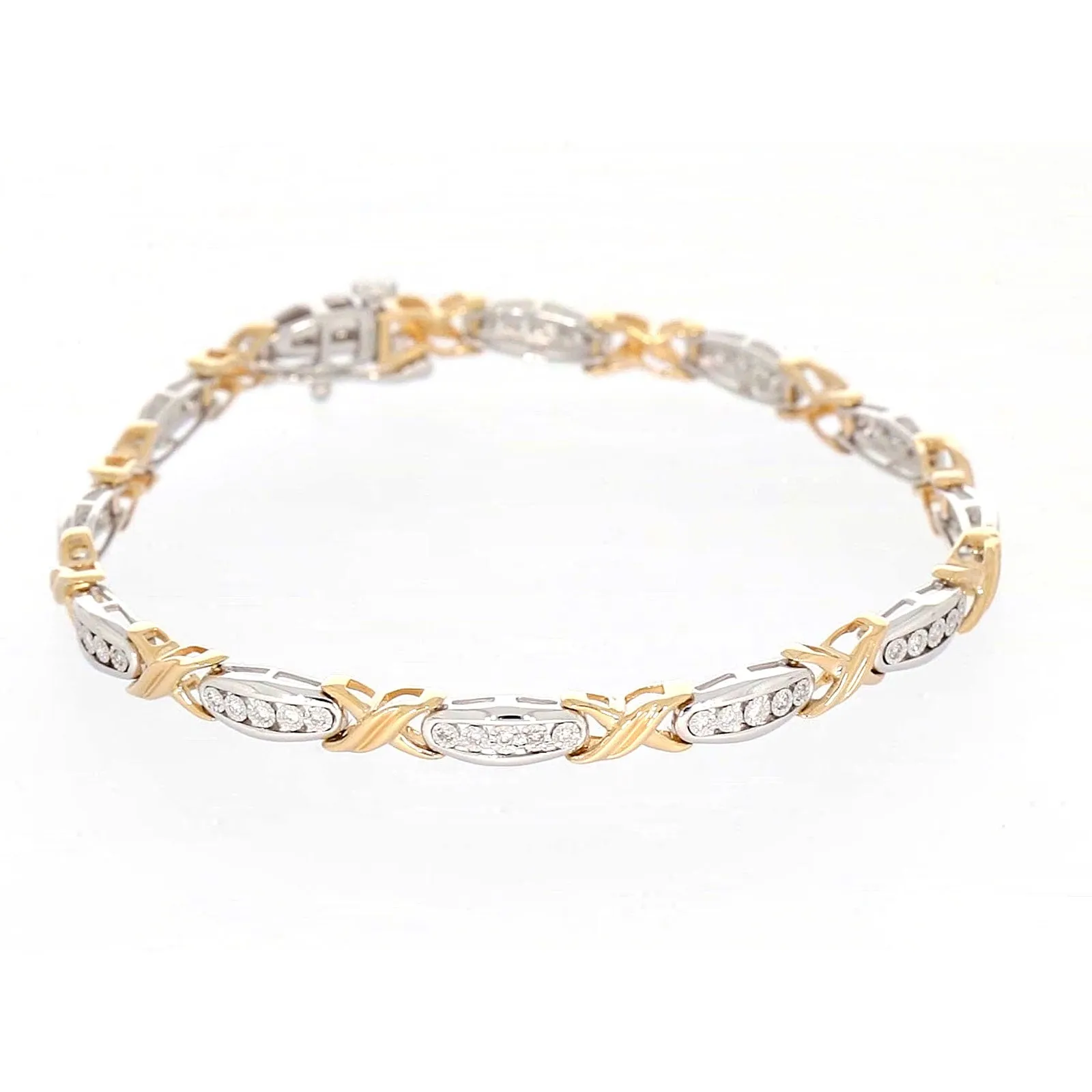 9ct Two Tone Gold Round Brilliant Cut with 0.30 Carat tw of Diamonds Bracelet