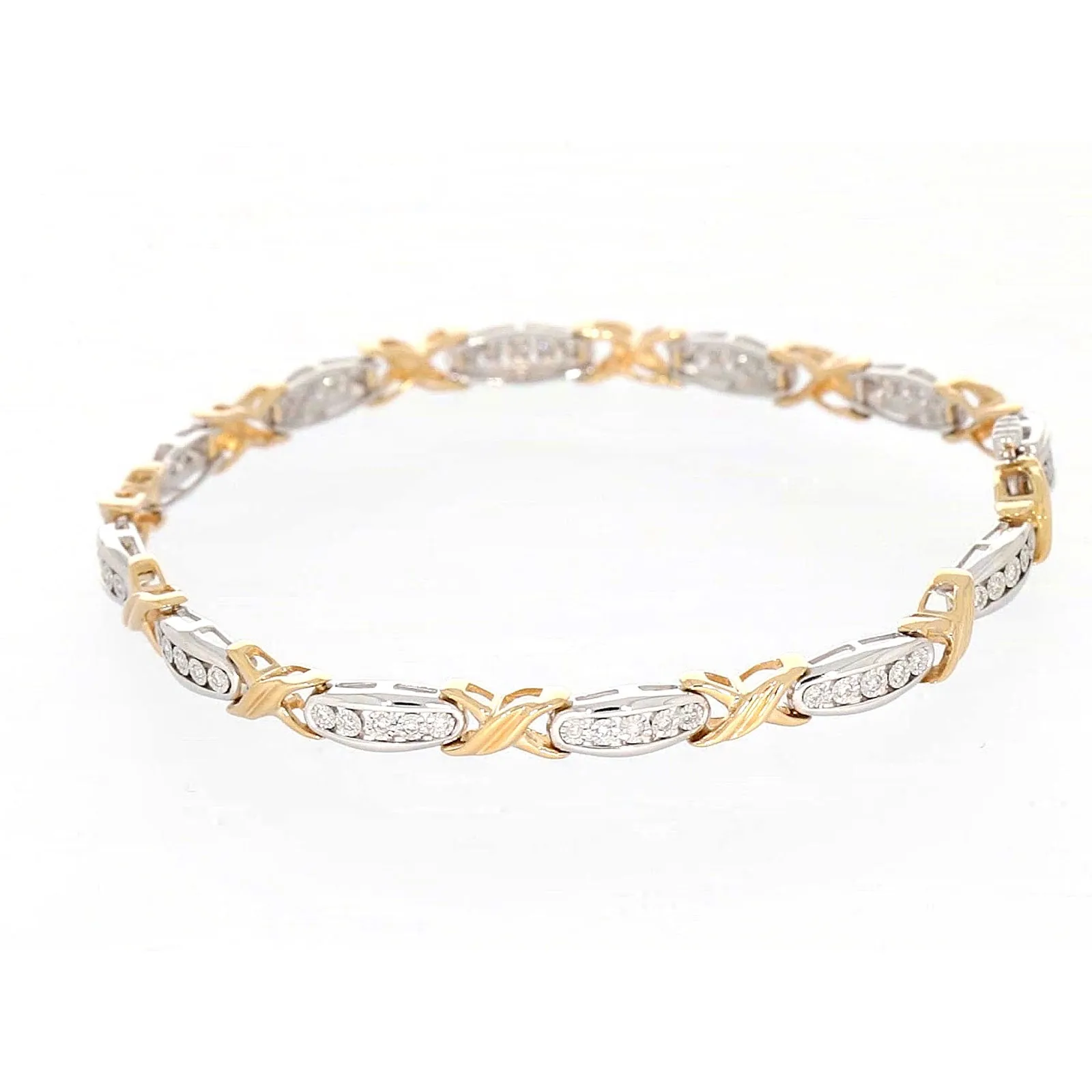 9ct Two Tone Gold Round Brilliant Cut with 0.30 Carat tw of Diamonds Bracelet