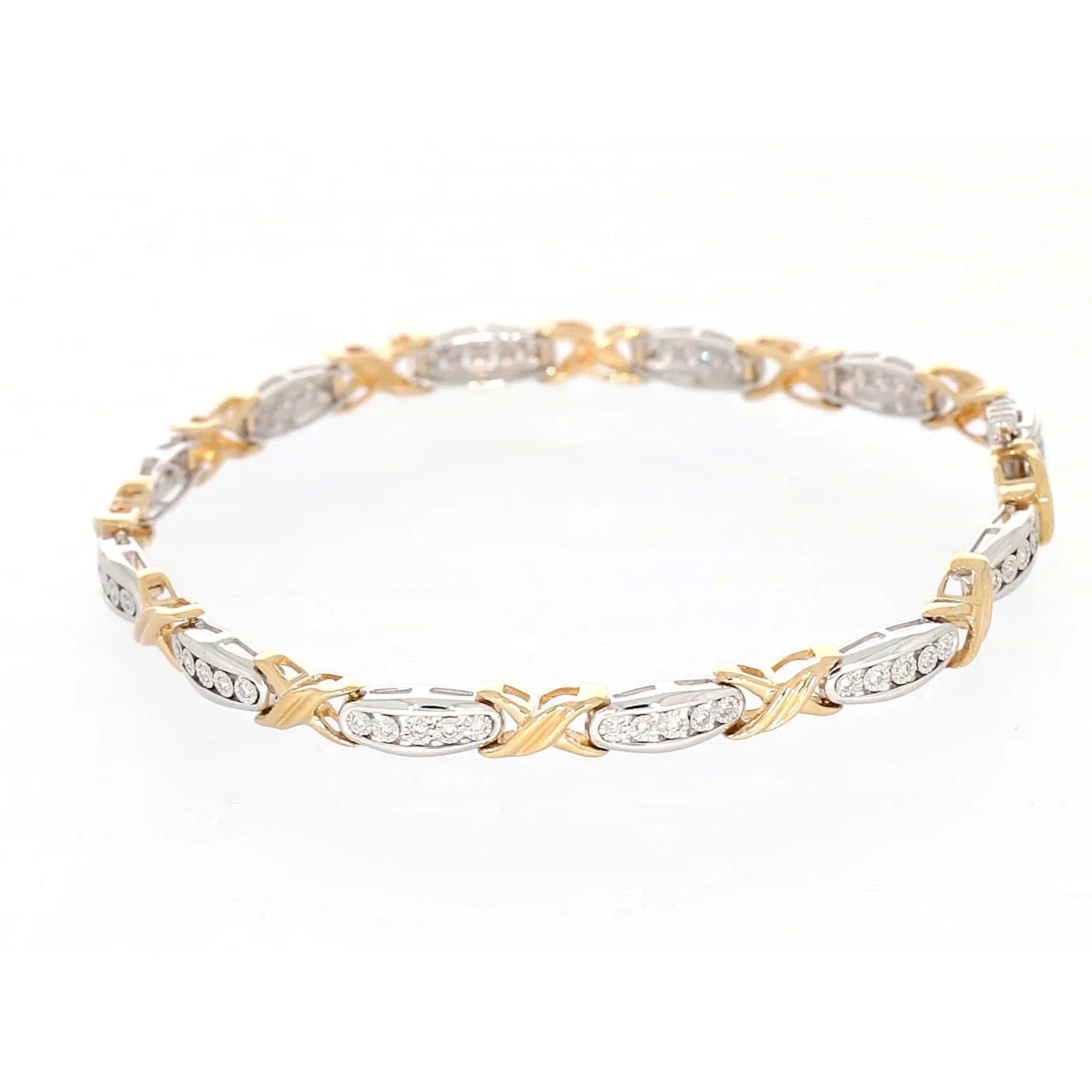 9ct Two Tone Gold Round Brilliant Cut with 0.30 Carat tw of Diamonds Bracelet