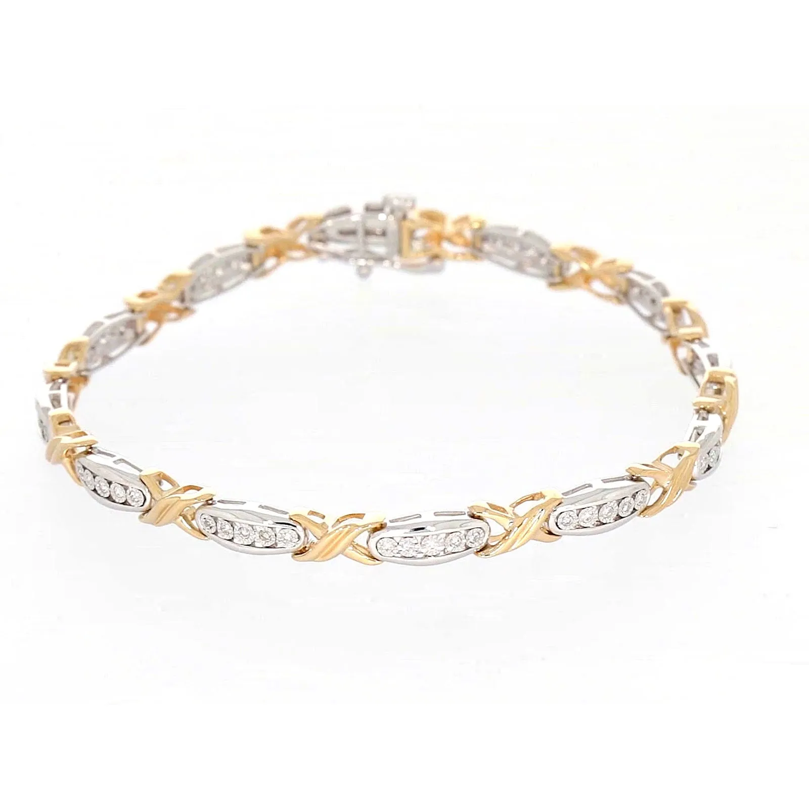 9ct Two Tone Gold Round Brilliant Cut with 0.30 Carat tw of Diamonds Bracelet