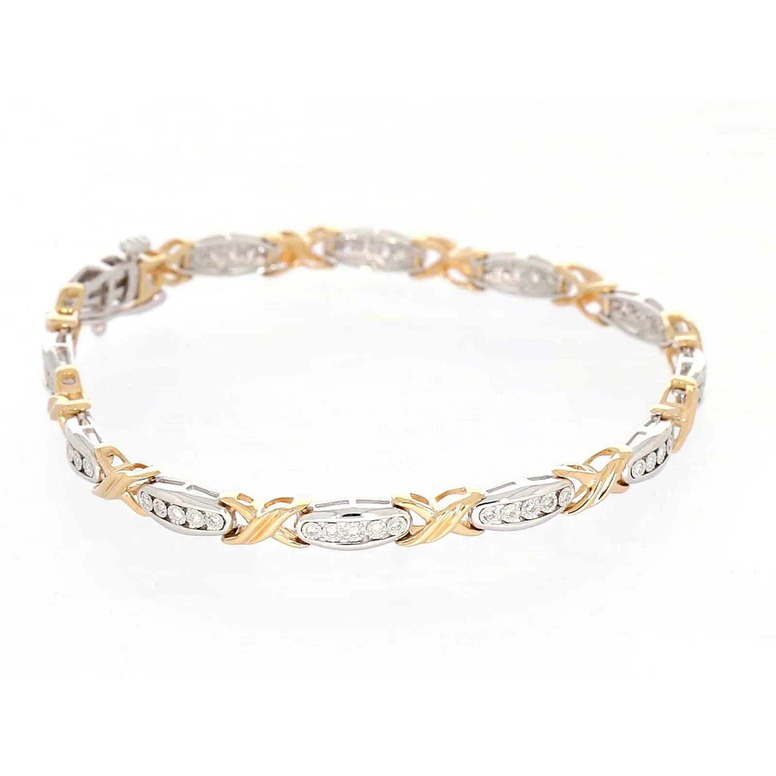 9ct Two Tone Gold Round Brilliant Cut with 0.30 Carat tw of Diamonds Bracelet