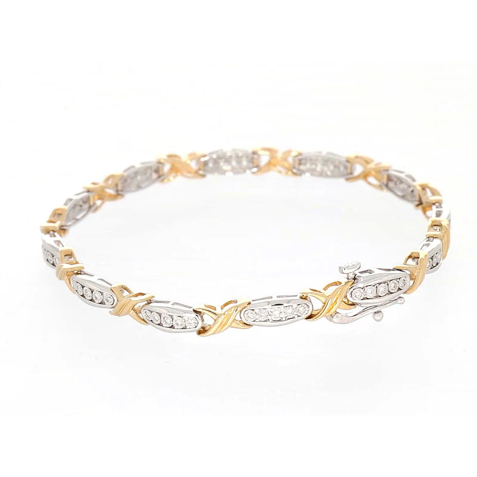 9ct Two Tone Gold Round Brilliant Cut with 0.30 Carat tw of Diamonds Bracelet