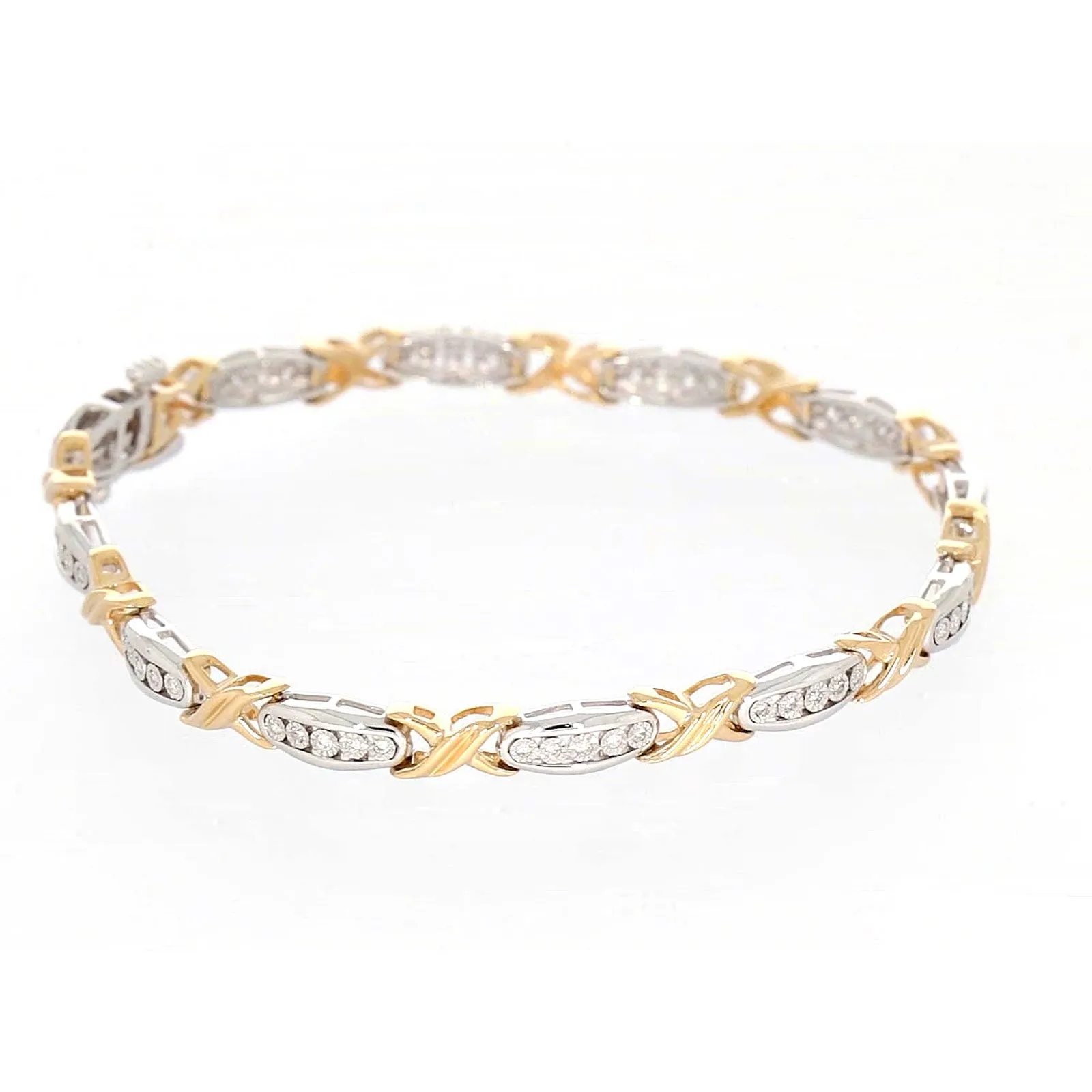 9ct Two Tone Gold Round Brilliant Cut with 0.30 Carat tw of Diamonds Bracelet