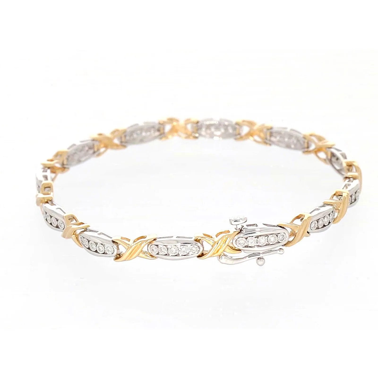 9ct Two Tone Gold Round Brilliant Cut with 0.30 Carat tw of Diamonds Bracelet