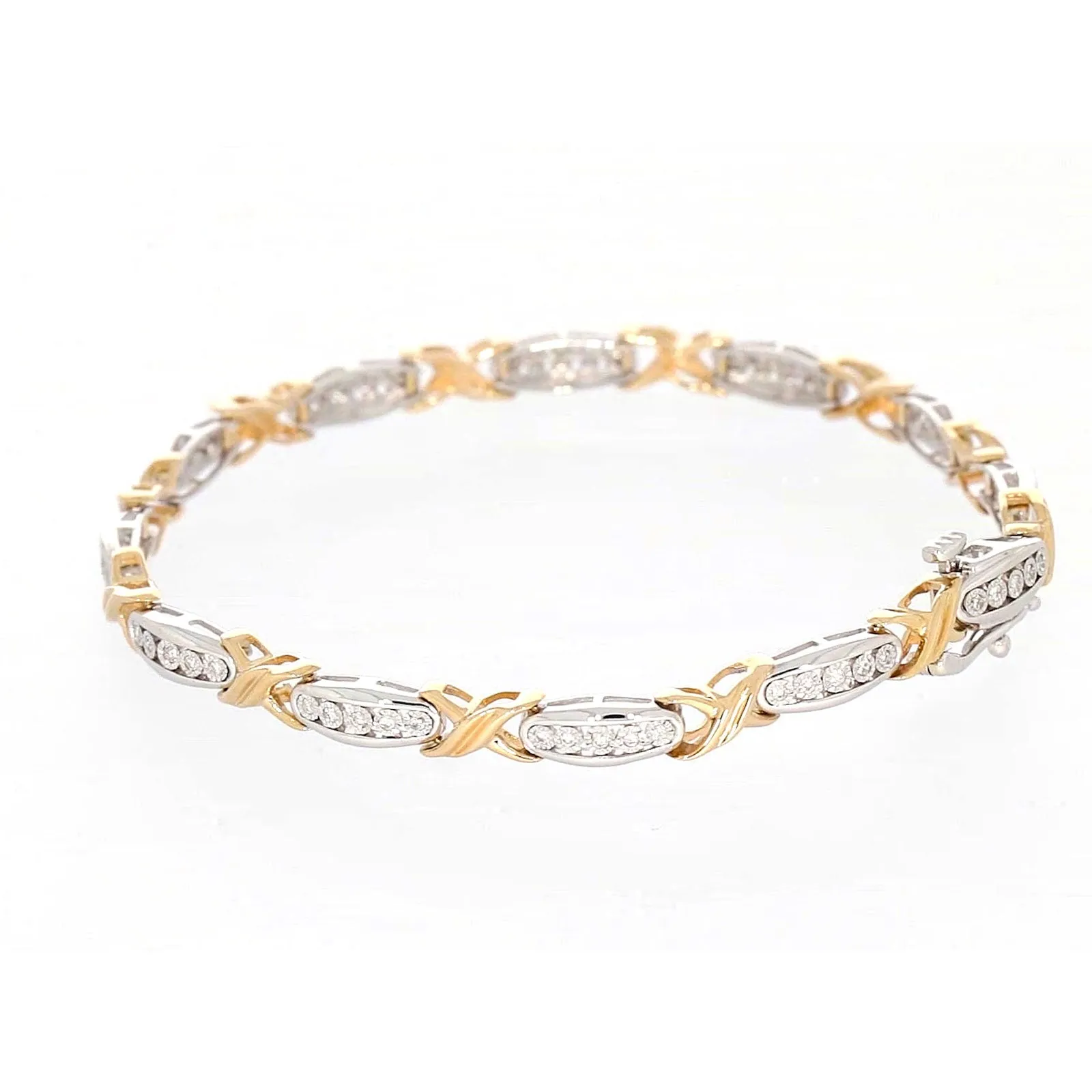 9ct Two Tone Gold Round Brilliant Cut with 0.30 Carat tw of Diamonds Bracelet