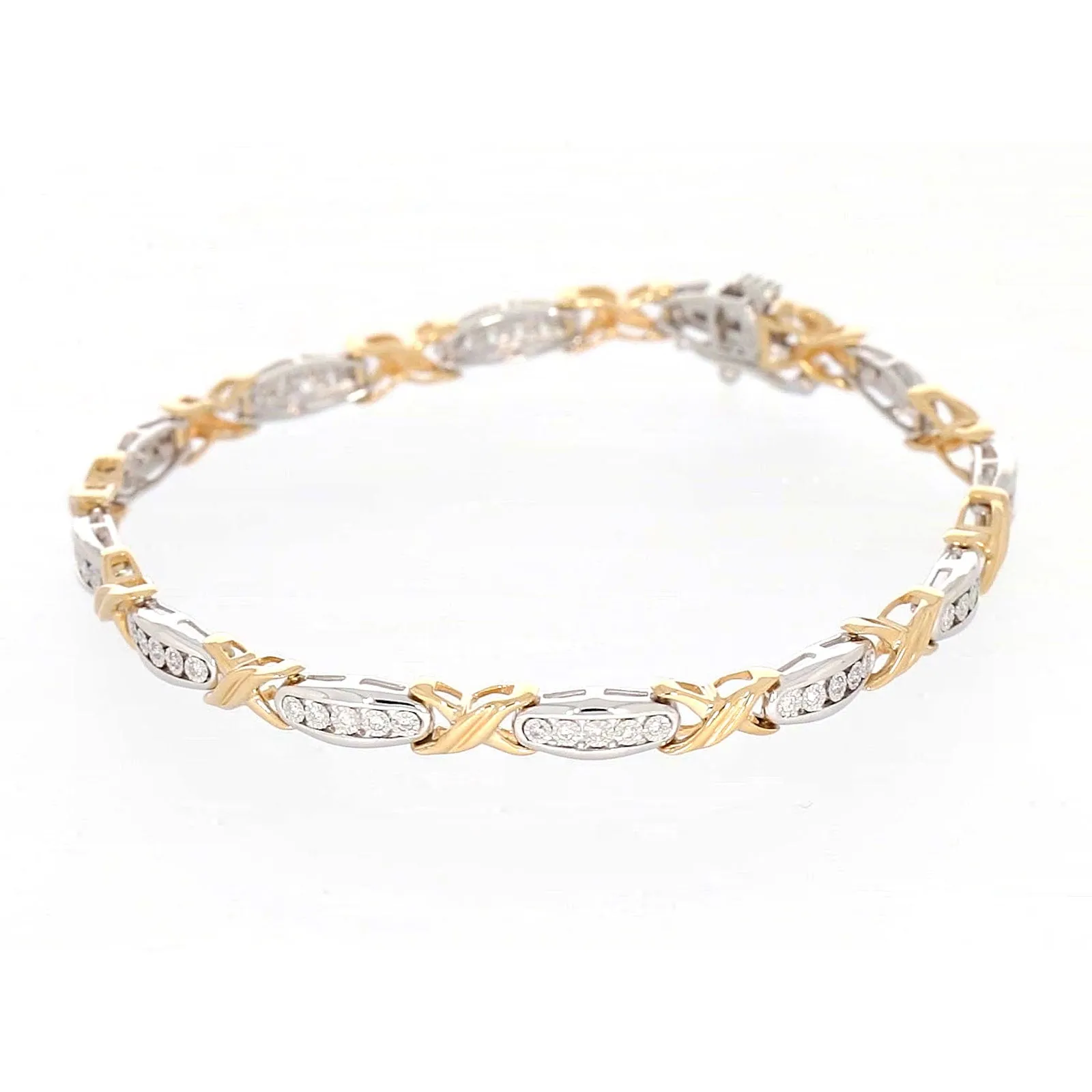 9ct Two Tone Gold Round Brilliant Cut with 0.30 Carat tw of Diamonds Bracelet