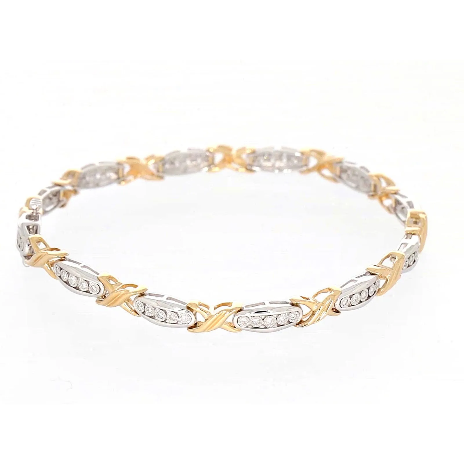 9ct Two Tone Gold Round Brilliant Cut with 0.30 Carat tw of Diamonds Bracelet