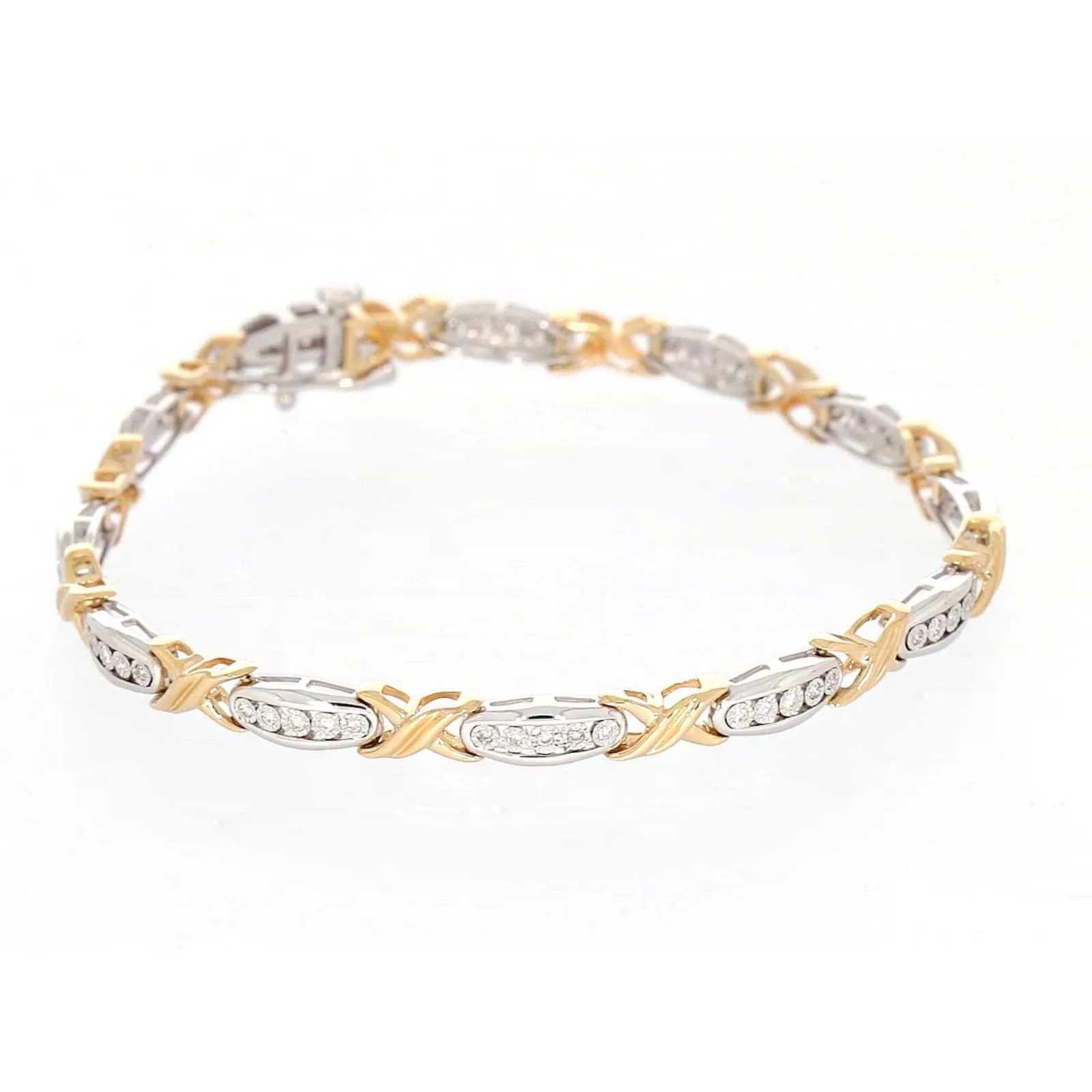 9ct Two Tone Gold Round Brilliant Cut with 0.30 Carat tw of Diamonds Bracelet