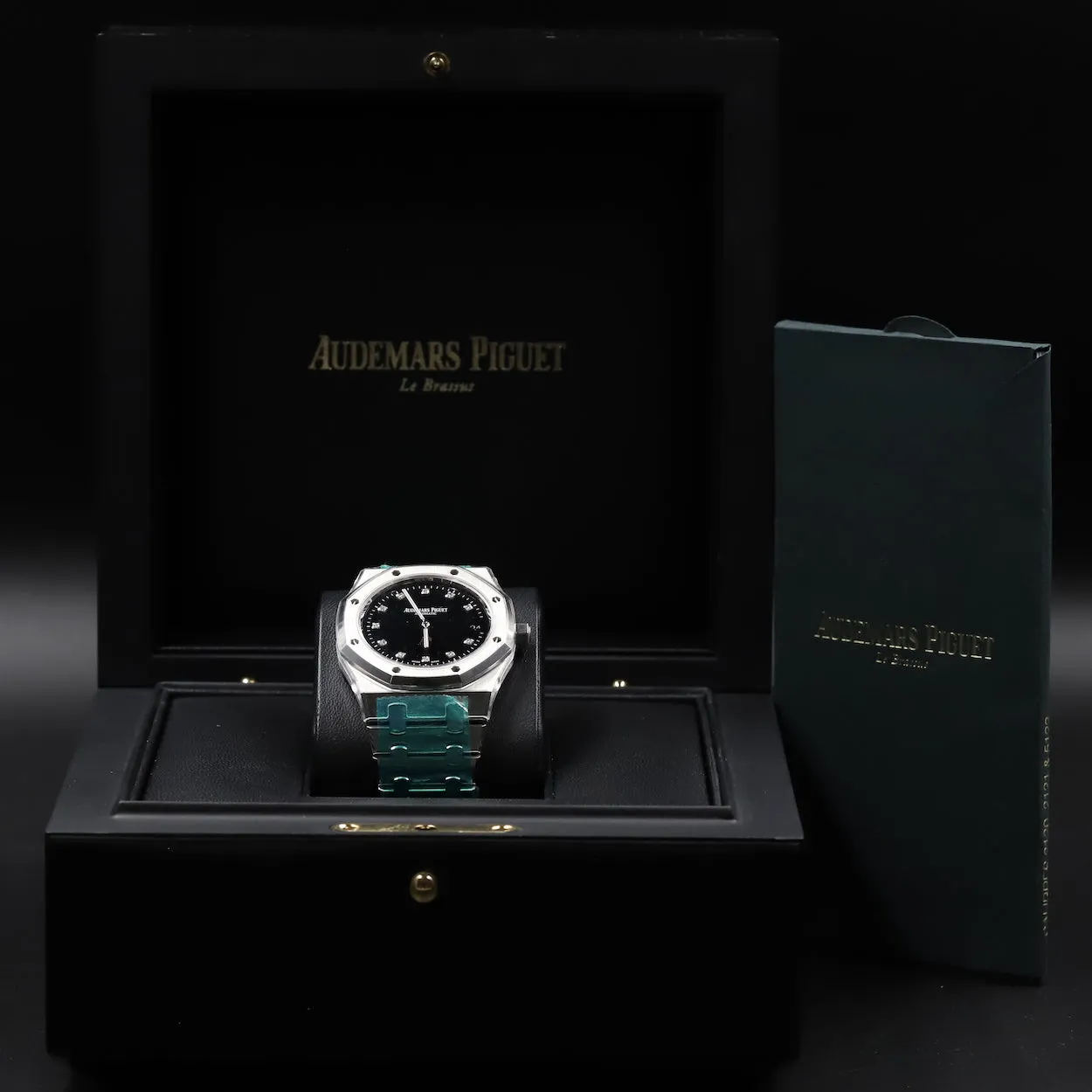 Audemars Piguet<br>15206PT Royal Oak Jumbo Platinum Black Onyx Dial