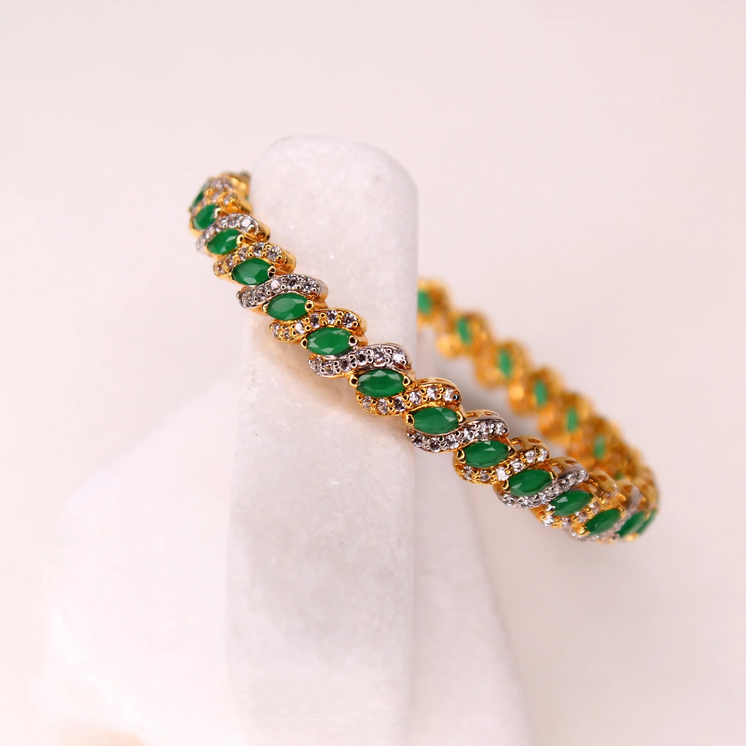 Bangle in Jade with Cubic Zircons