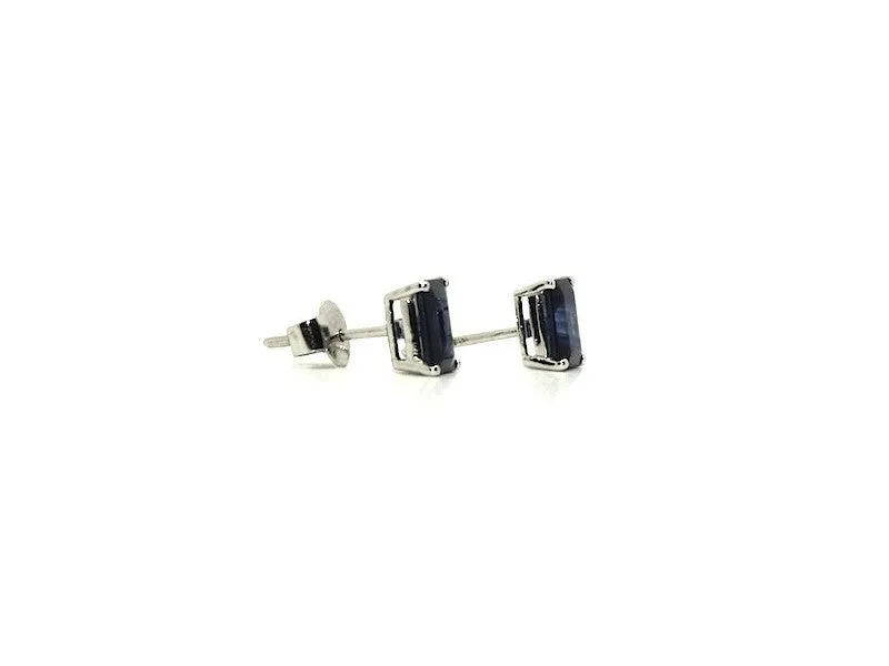 Blue Sapphire Stud Emd Cut Ad No.058 (5/7mm )