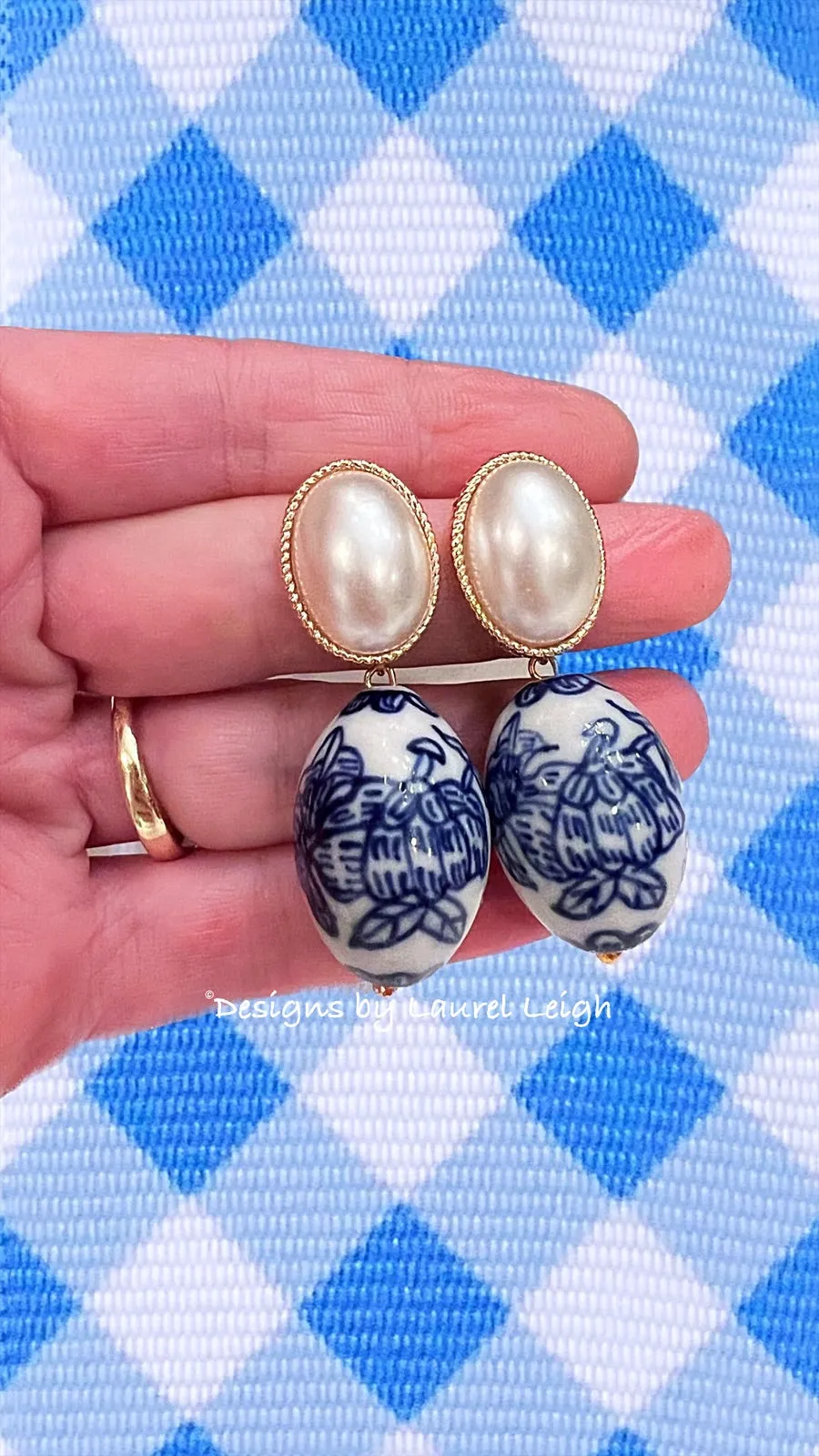 Chinoiserie Oval Pearl Earrings