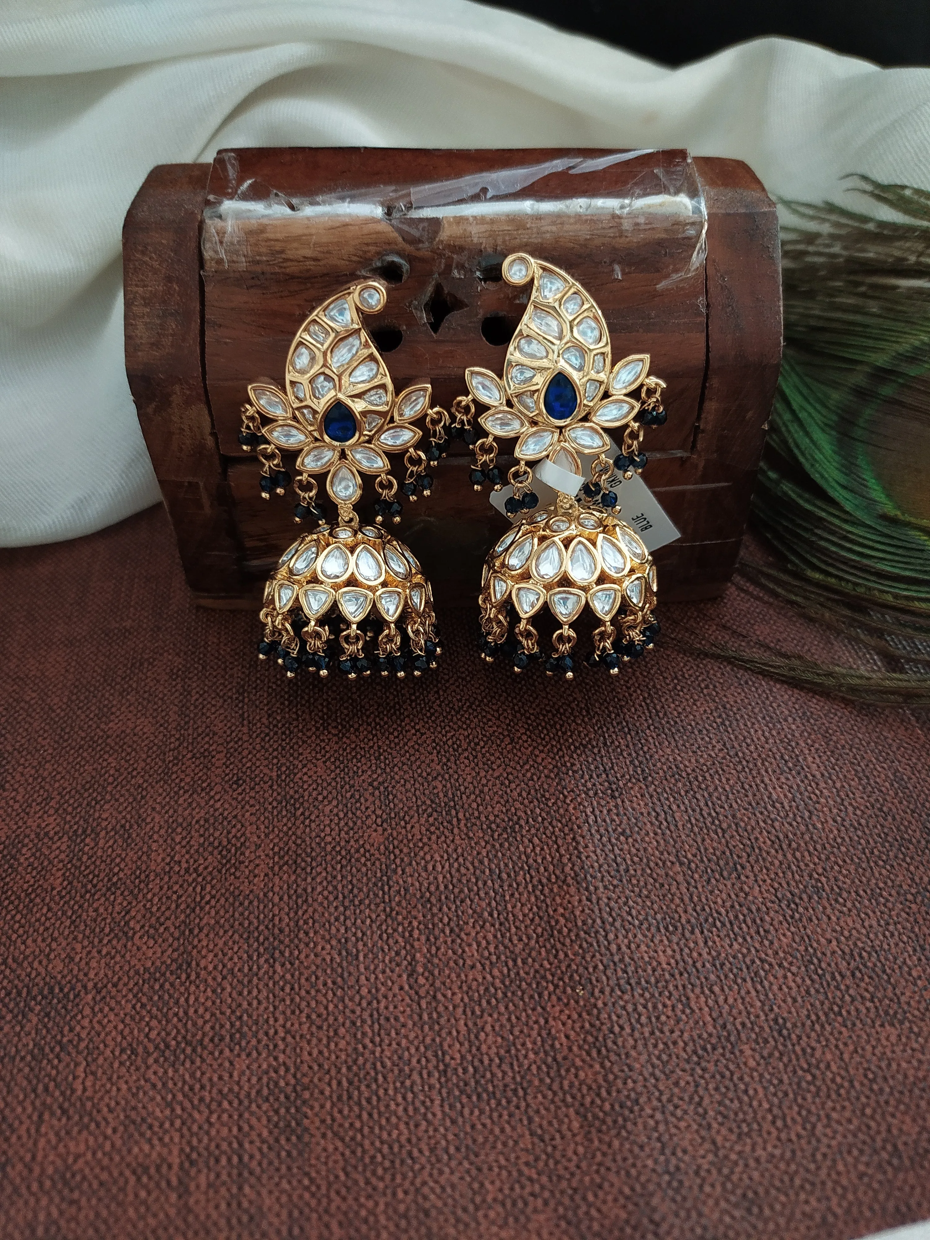 Classic Kundan Jhumki Earrings