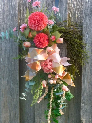 Coral Summer wreath, Spring Wreaths, French Country decor