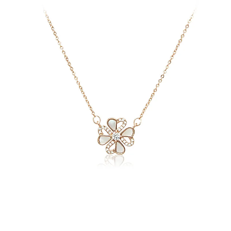 Flower Mother of Pearl Necklace