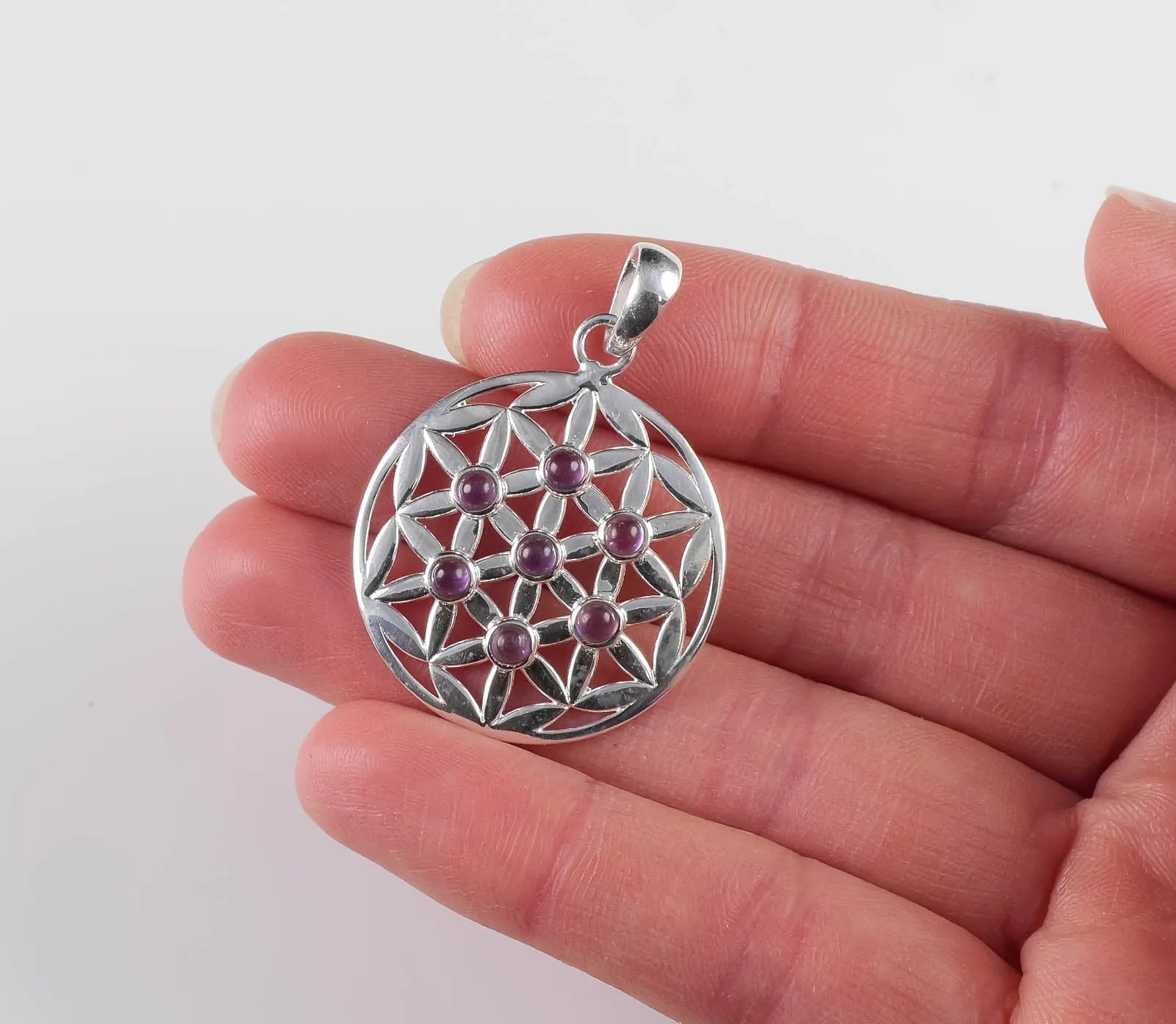 Flower of Life, AMETHYST Crystal Pendant -  Silver Pendant, Sacred Geometry, Healing Crystals and Stones, E1111