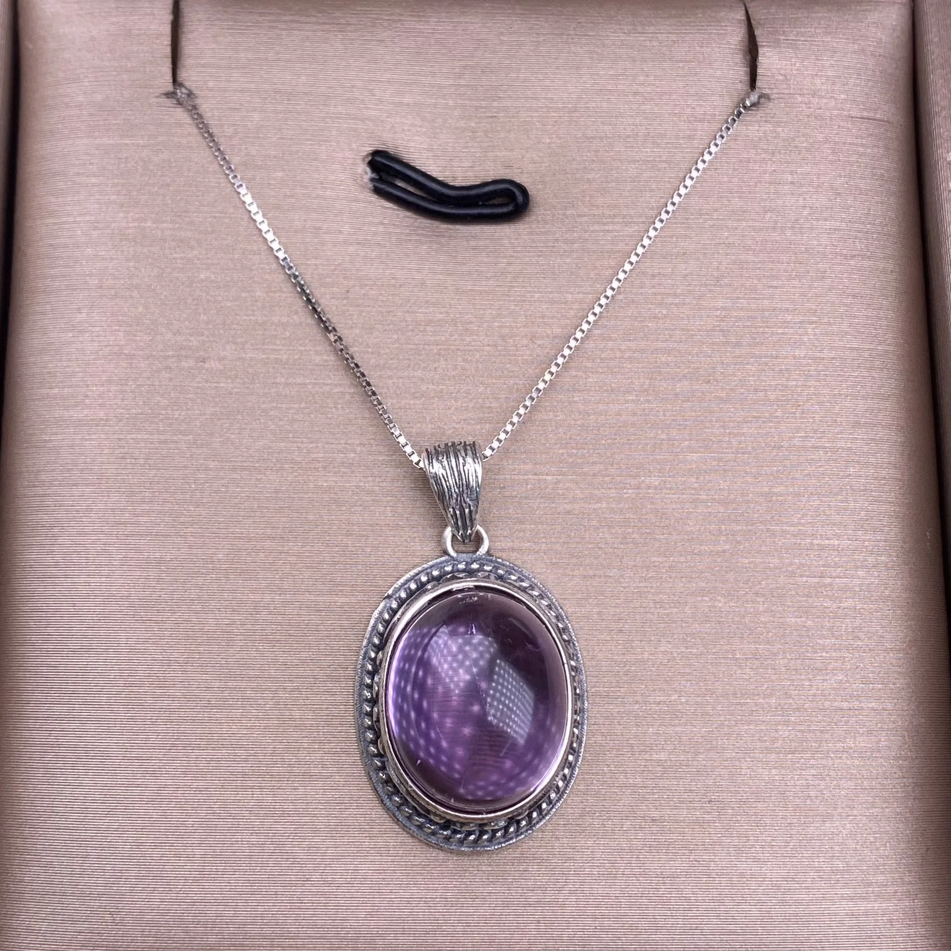 Inner Peace Day - Amethyst Necklace Silver