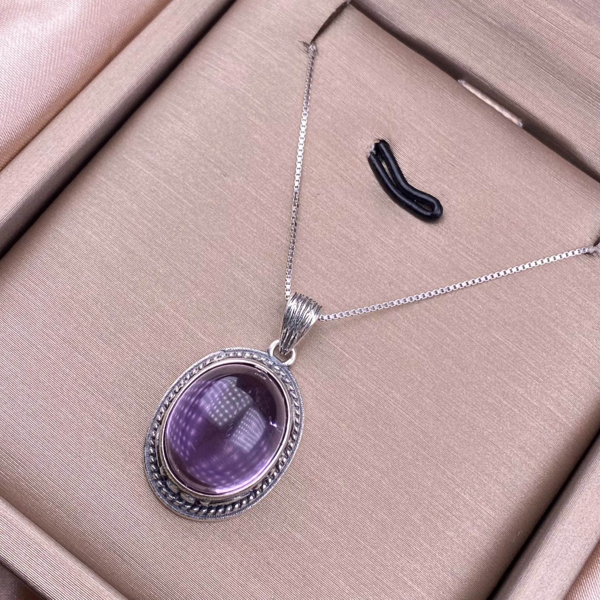 Inner Peace Day - Amethyst Necklace Silver