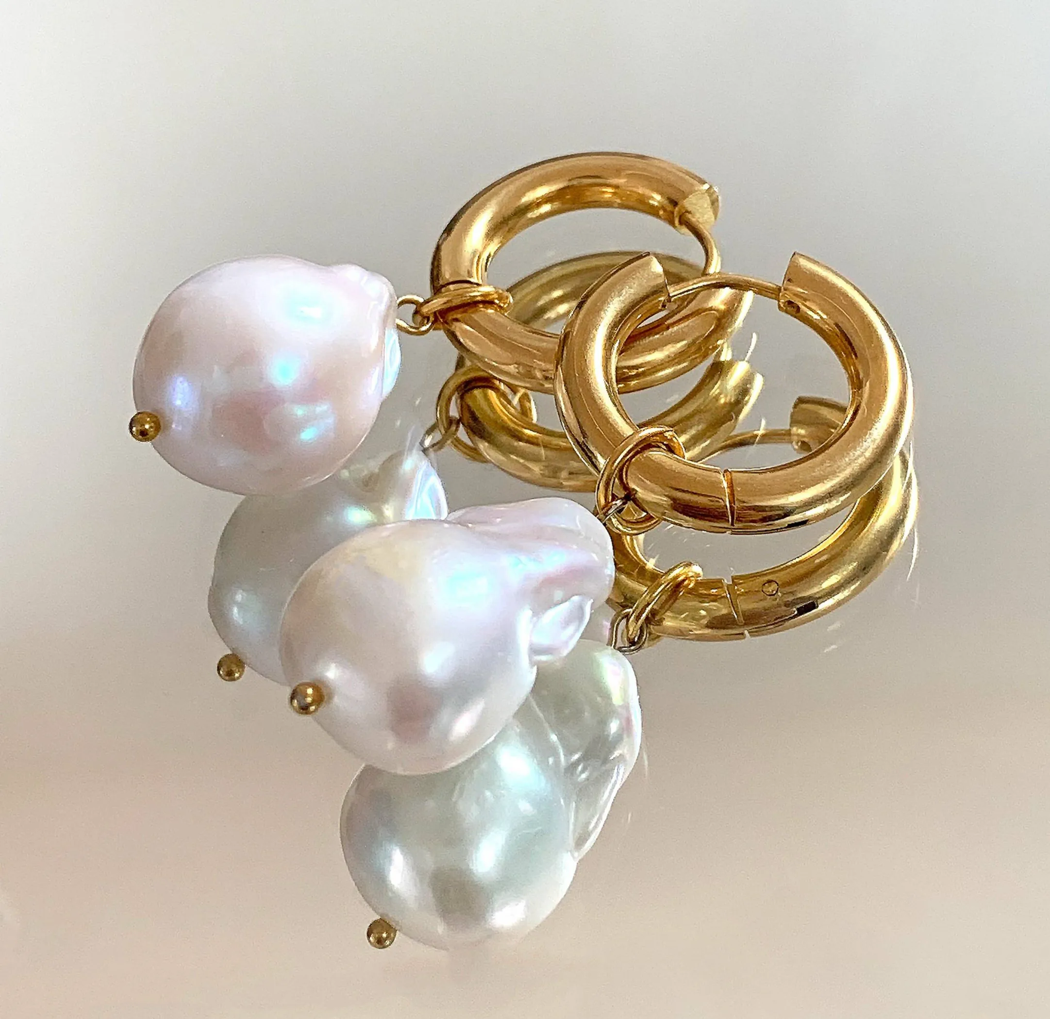 JULIET 2 IN 1 JUMBO BAROQUE PEARL EARRINGS