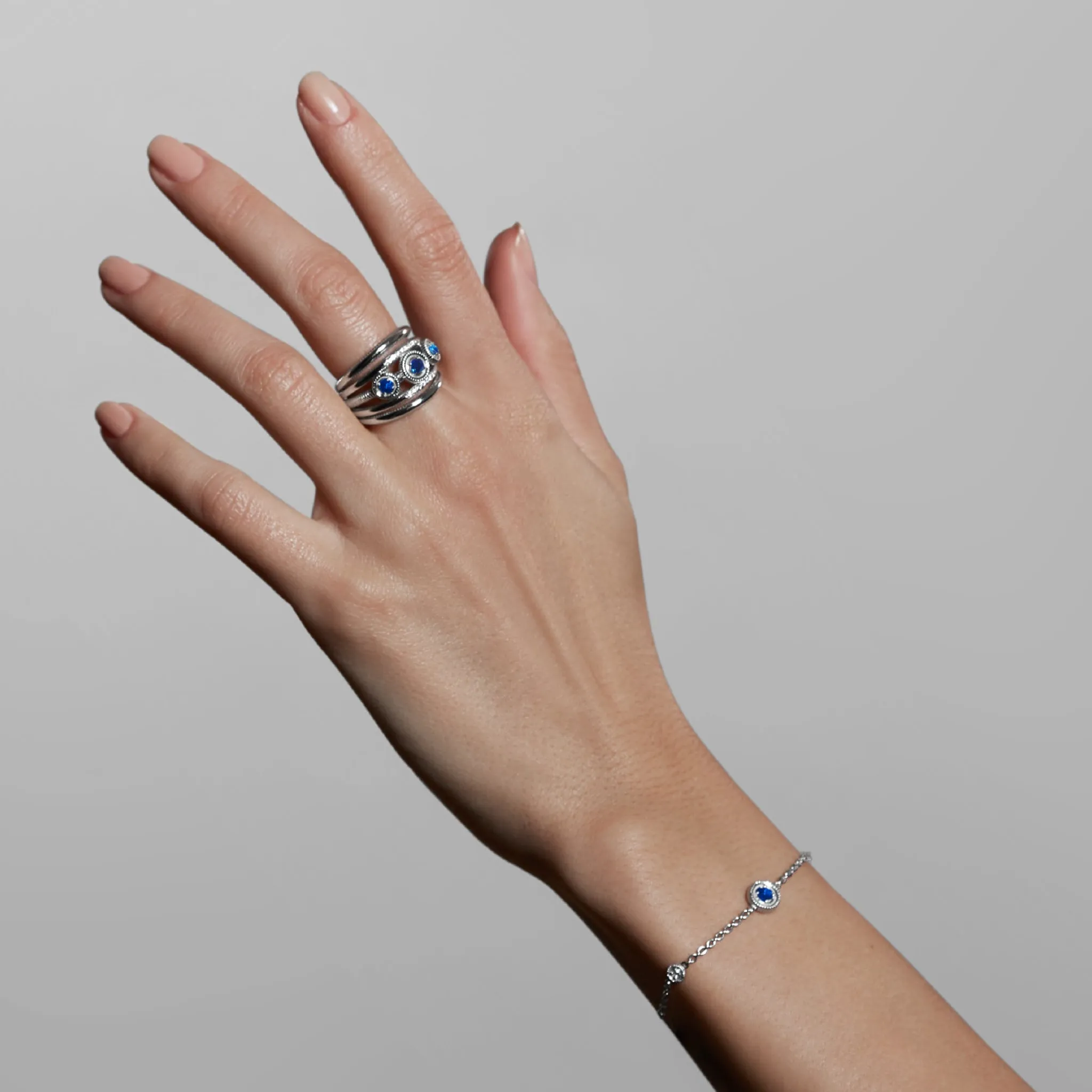 Max Bracelet with Sapphire and Diamonds