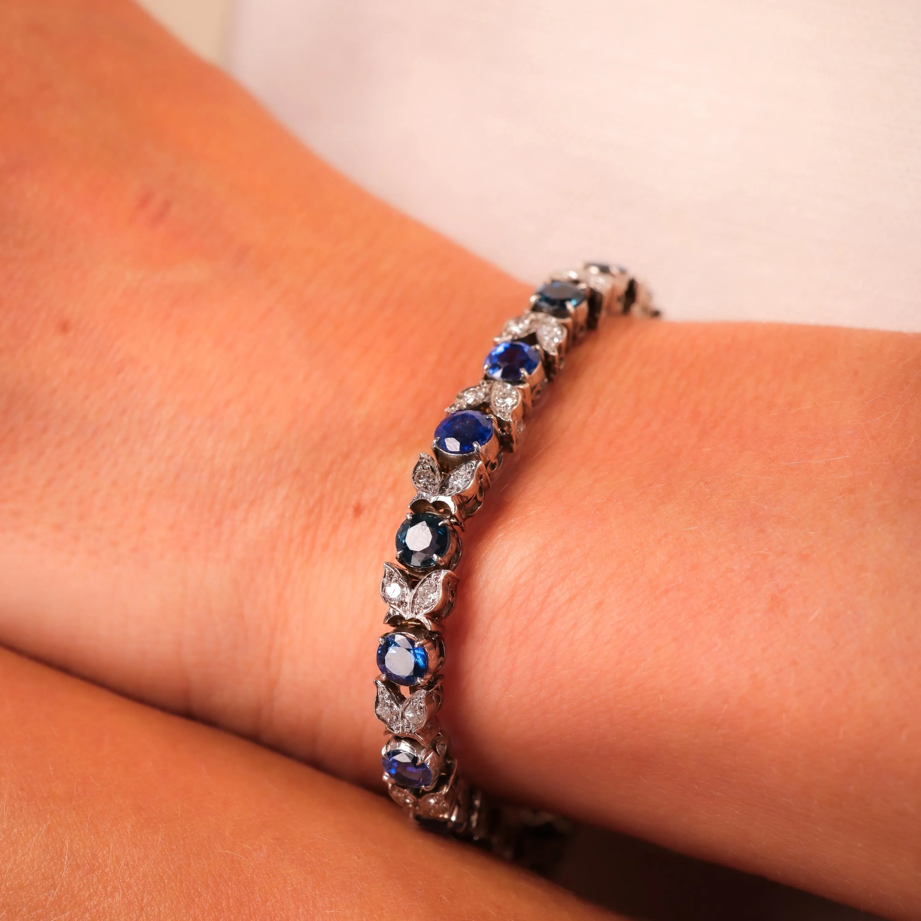 Mid Century 10 Carat Sapphire Diamond 14K White Gold Bracelet