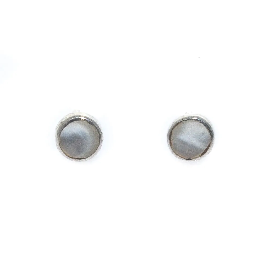 Mother of Pearl Studs 4mm