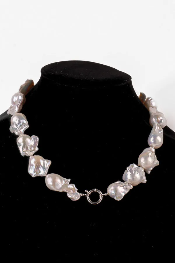 Pearl Necklace - P82 25mm Cream 19.25"