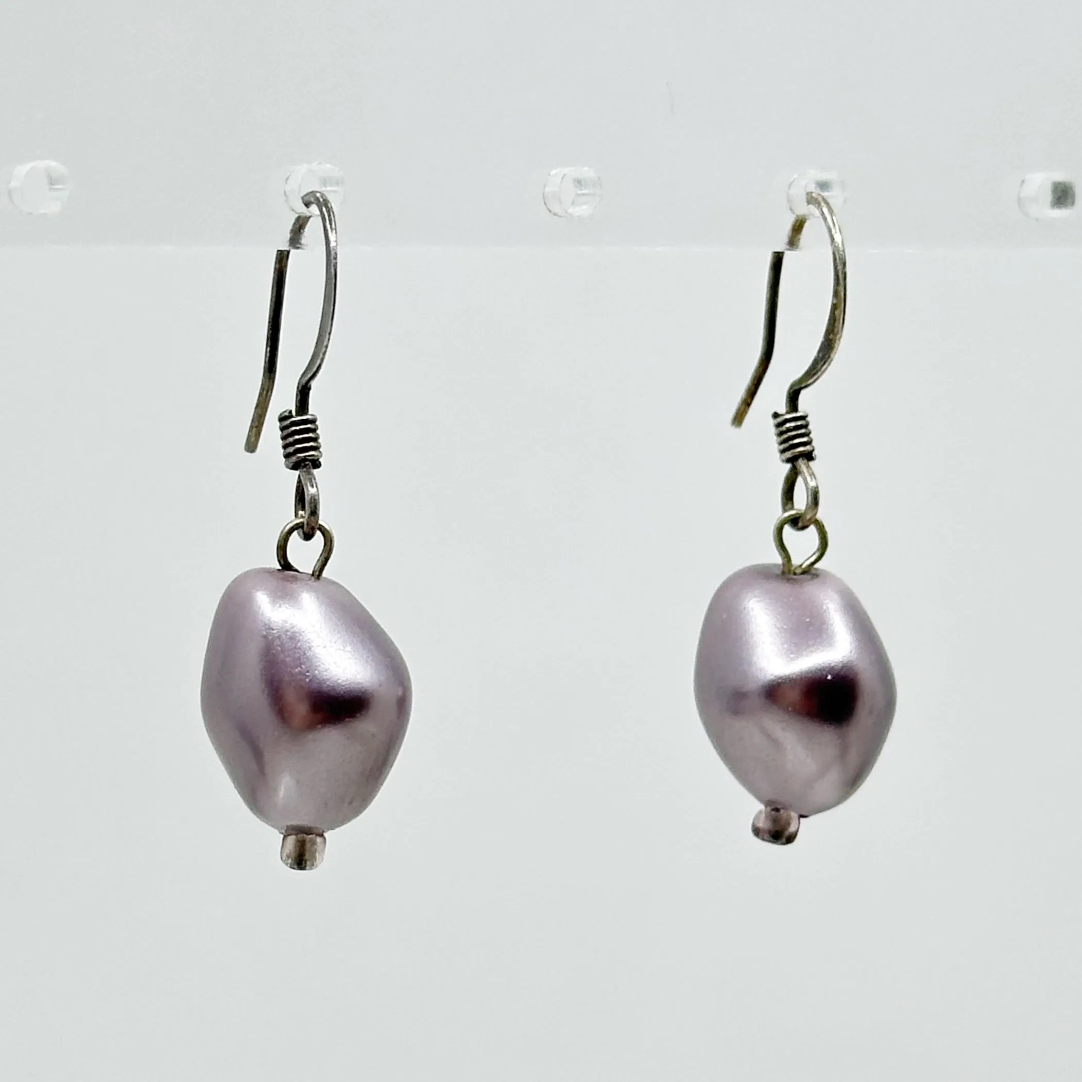 Sterling silver pearl earrings GM158