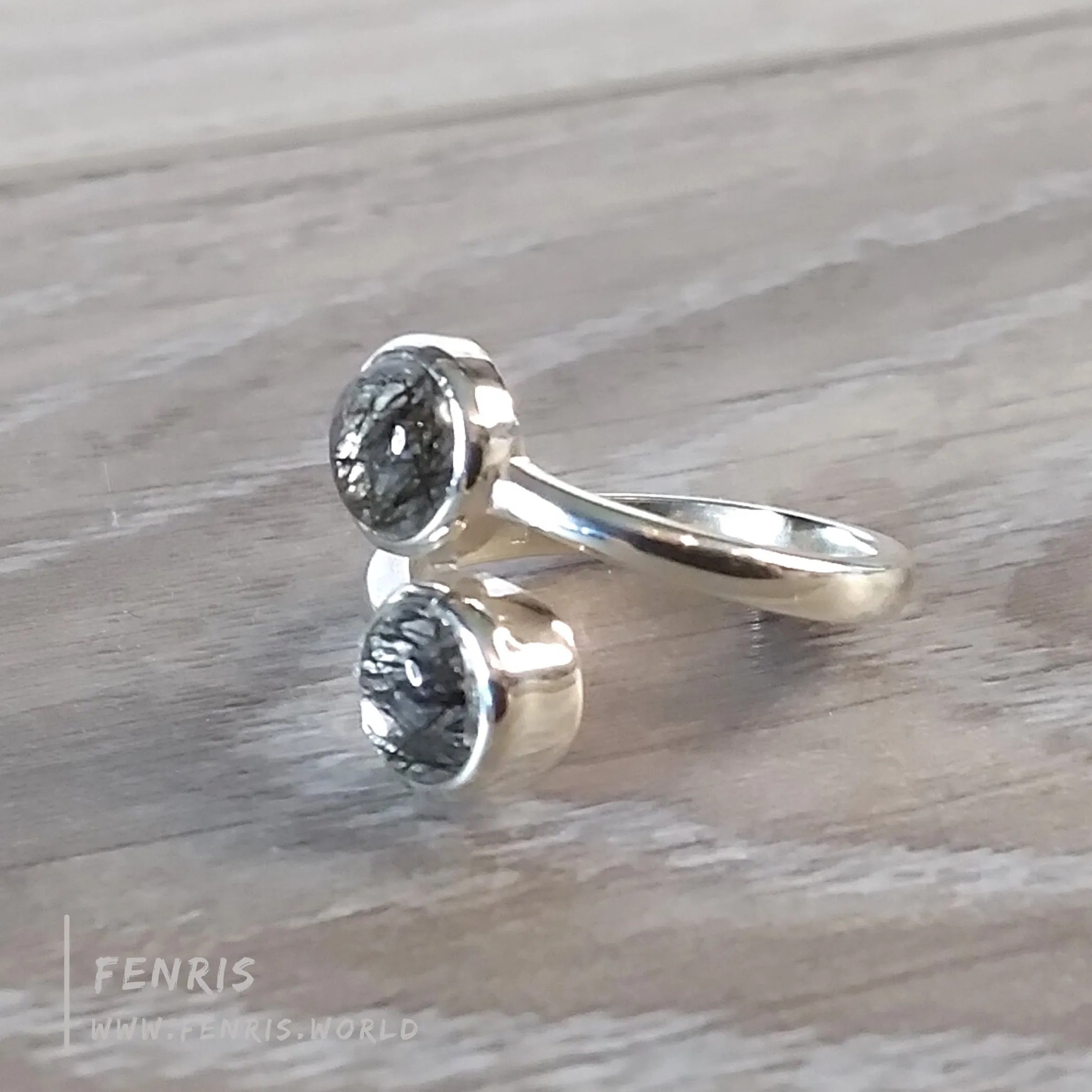 Tourmalinated Quartz 925 Sterling Silver Wrap Ring - Fenris