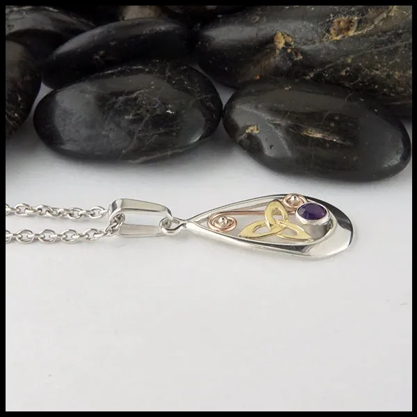 Triquetra Pendant in Silver and Gold with Amethyst