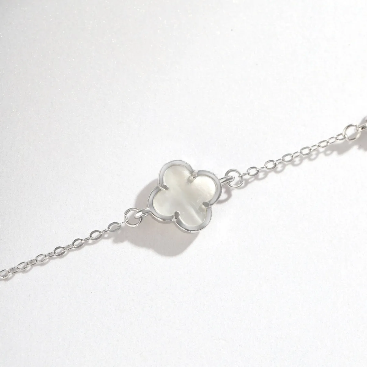 White Shell Clover Bracelet